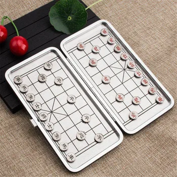 BSTFAMLY Čínsky Šach Xiang Qi Metal box a Kusy Skladacie Checkboard 32Pcs/Set S Magnetické Puzzle Hry 162*155 /12*12 mm C09