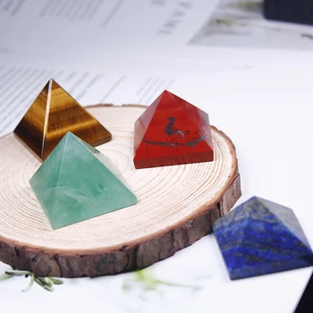 28-32 Prírodný Krištáľ Pyramid Rán Crystal Remesiel Rose Quartz Čakier Reiki Rainbow Crystal Fluorite Domov Dekor Point