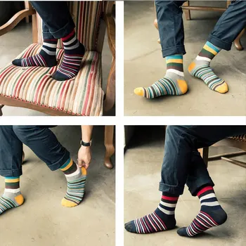 Farebný Prúžok Mužov Bavlna Bežné Posádky Ponožky 5 Párov Kvalitných Šaty Značky Dizajnér Darčekové Balenie Veľa Cool Čierna Šťastný Sox Harajuku