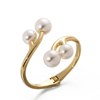 Anke Obchod 2020 Nový Dizajn, Jednoduché Populárne Módne Šperky Zliatiny Pearl Zlatý Náramok Prívesky pre Ženy Veľkoobchod Pulseras Mujer
