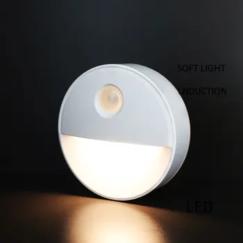 Kreatívny Darček LED Nočné Svetlo Mini Svetelný Senzor Kontroly Half Moon Tvarované Kabinetu Spálňa Decor Lampa Domov Nástenné svietidlá, Osvetlenie