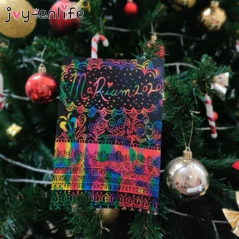 50pcs Magic Color Poškriabaniu Papier Karty s Graffiti Šablóny pre Vianočné Ozdoby Deti DIY Papier Sfarbenie Karty Kreslenie Hračky