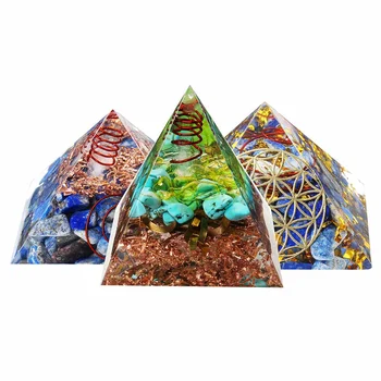 Orgone Pyramída, 7 cm fľaša na okraji Liečivé Pyramídy Ametyst Pyramídy Crystal Remesiel Ornament Domova Remesiel Šťastie Dary