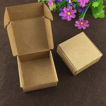 50Pcs 7.5*7.5*3 cm Osobné Kraft Papier Darčekovej krabičke, Darčekové Obaly Kartónové Krabice, Valentína, Svadbu, Výzdoba Boxy
