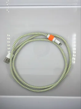 100ks/veľa Dobrý darček Tri Farby, jednofarebné TPU špirála USB Nabíjací kábel kábel chránič zábal kábel winder organizátor, Vlasy krúžok