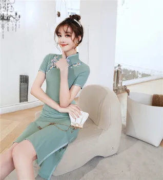 Nagodo Cheongsam Šaty Moderné 2020 Nové Bavlnené Obliečky, Vyšívané Slim Čínske Tradičné Orientálne Šaty Šaty Krátke Qipao