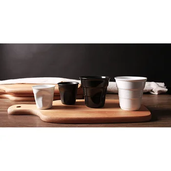 Vysoko Kvalitné Keramické Stručný Porcelánové Hrnčeky Kávy Black Matt White Európsky Štýl Raňajky Mlieko Šálku Čaju Origami Poháre Drinkware