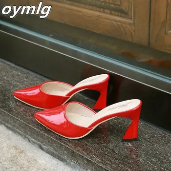 2020 lakovanej kože slovo sandále žena lete kórejská verzia wild poukázal podkovy päty silné päty papuče ženy, vysoké podpätky