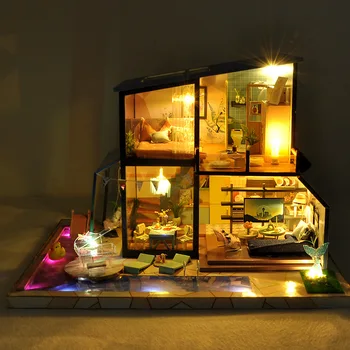 DIY Drevený domček pre bábiky Bazén Kačica Holiday Villa Auta Zmontované Miniatúrne Doll House Hračky pre Deti, Dospelých, Vianočné Darčeky