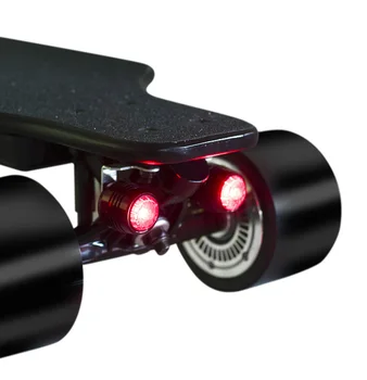 4Pcs Skateboard LED Svetlá Noc Varovanie Lampa pre Longboard Elektrický Skúter