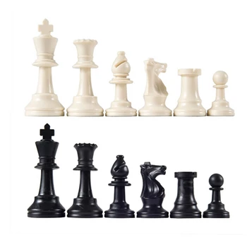 32 Stredovekých Šachové Figúrky/Plastové Kompletný Chessmen Medzinárodné Slovo Šach Hra, Zábava Black&White 64MM