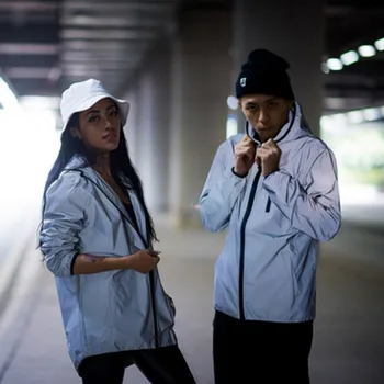 Nové úplné reflexná bunda muži / ženy harajuku windbreaker bundy s kapucňou hip-hop streetwear noc lesklé zips coats