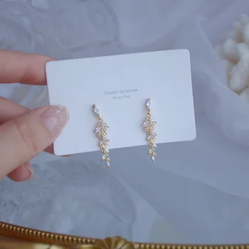 2020 kórejský hot predaj módne šperky nádherné medi vykladané zirkón leaf strapec elegantné náušnice žena prom party náušnice