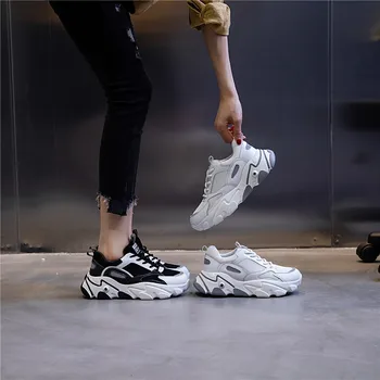 2020 nové športové topánky ženy kórejská verzia bežné hrubé-soled staré topánky dámske jeseň zvýšiť kožené dámske topánky summe